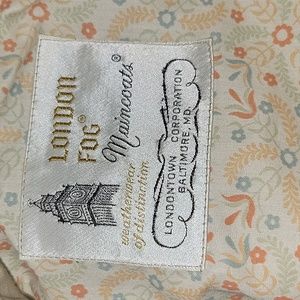 Vintage London Fog Trench Coat 10p classic sleek